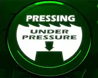 Pressing Under Pressure - Play Online on Lizard Button